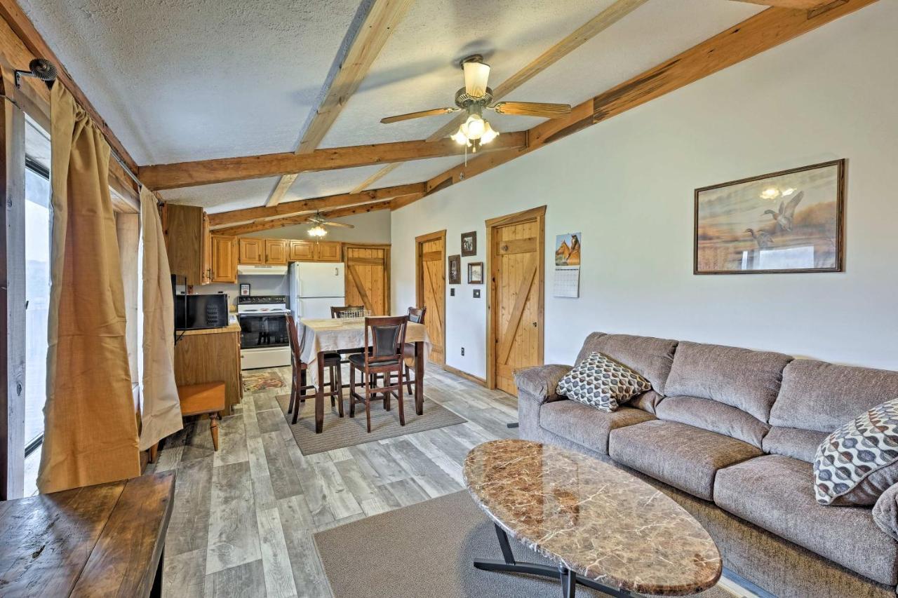 Rogersville Barn Apartment On 27 Acres With Pond! מראה חיצוני תמונה